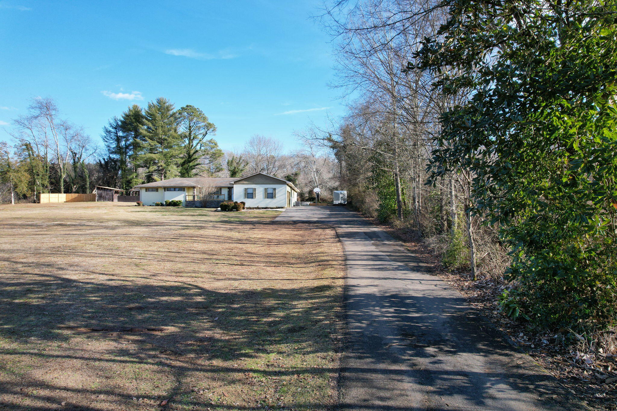 6230 North Lee Highway