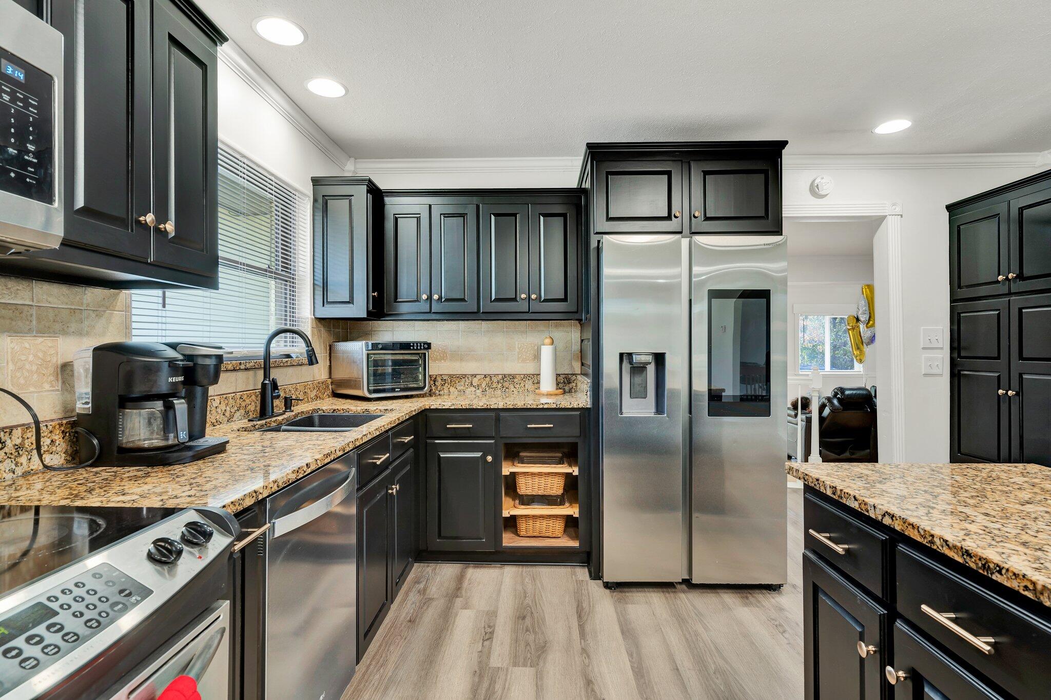 6230 North Lee Highway