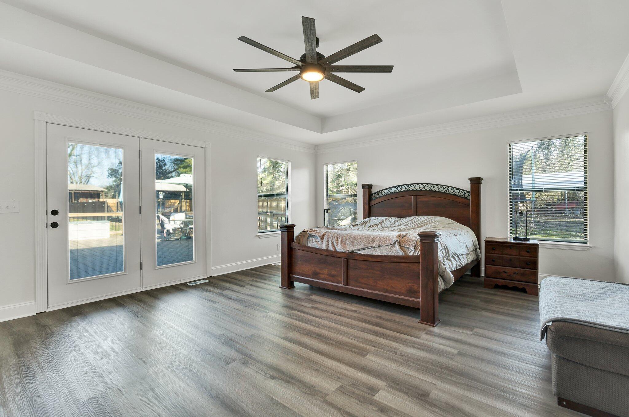 6230 North Lee Highway