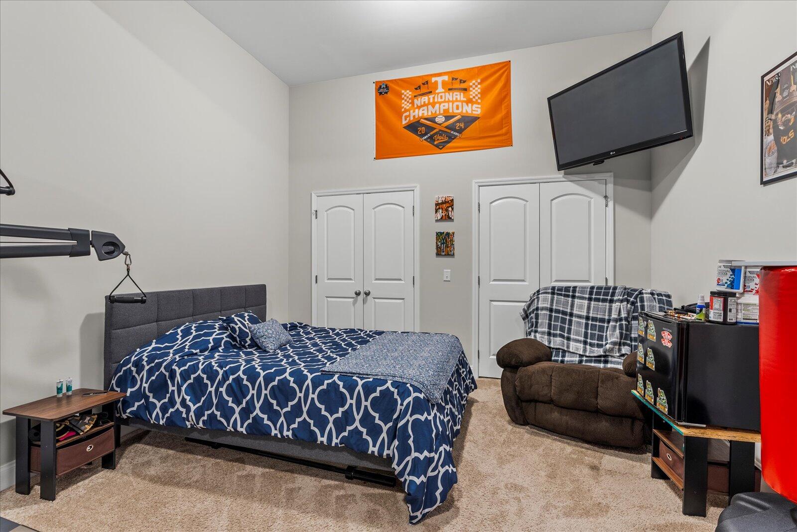 7061 Klingler Lane