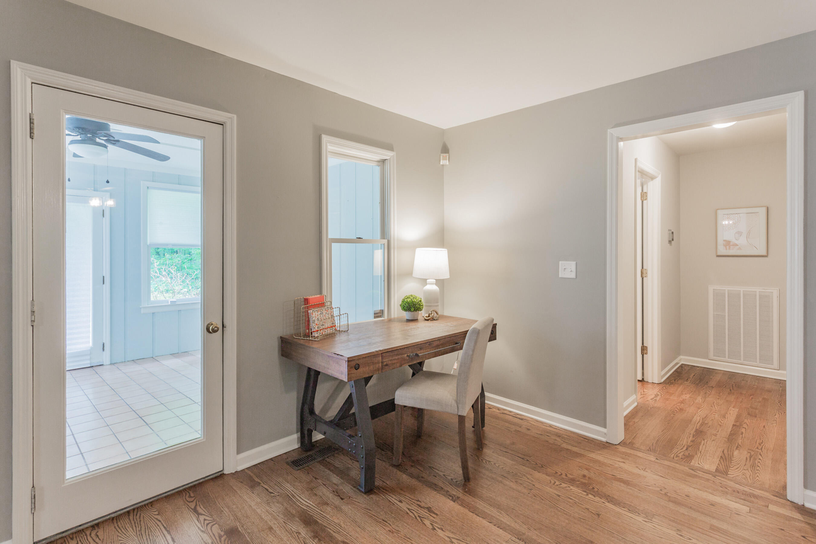 1200 Laurel Springs Way