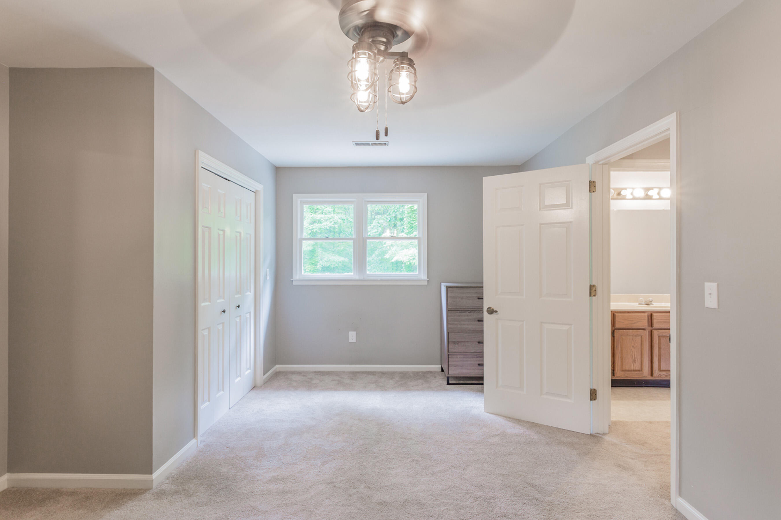 1200 Laurel Springs Way