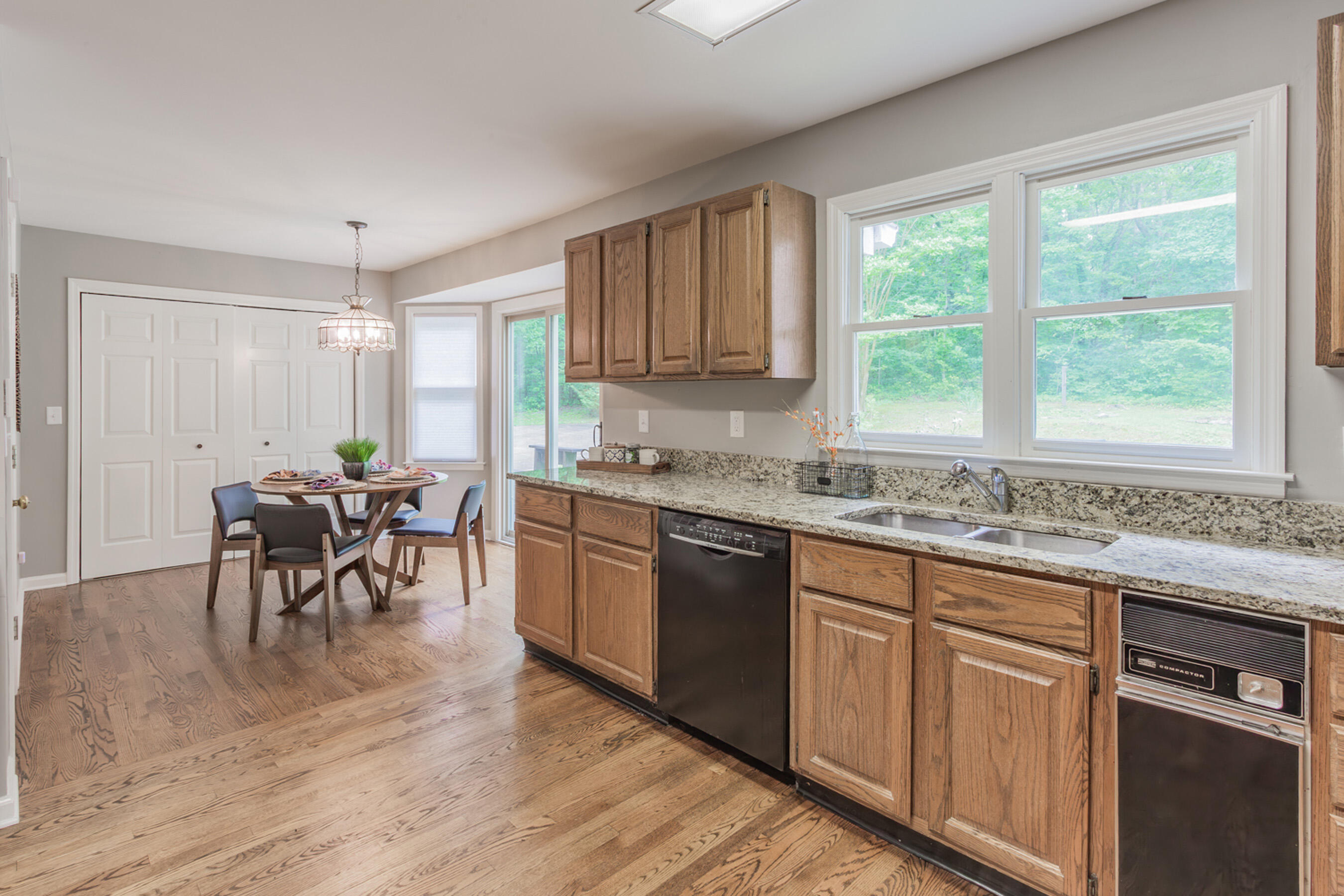 1200 Laurel Springs Way