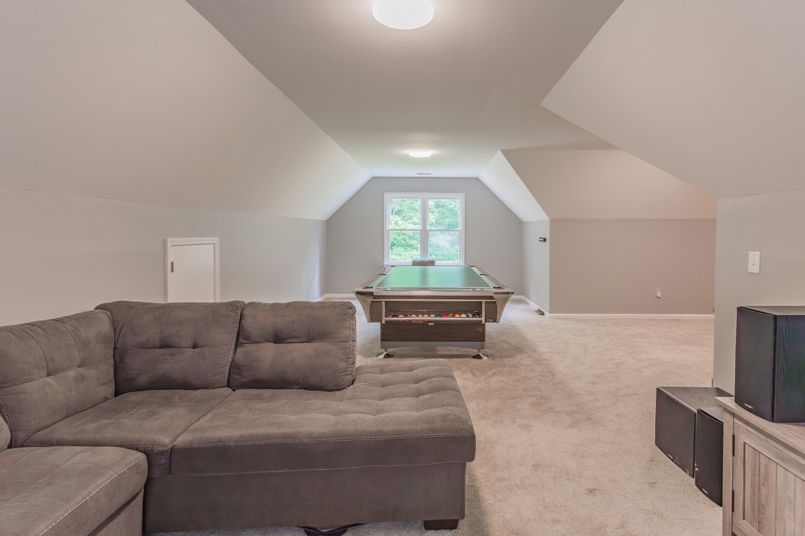 1200 Laurel Springs Way