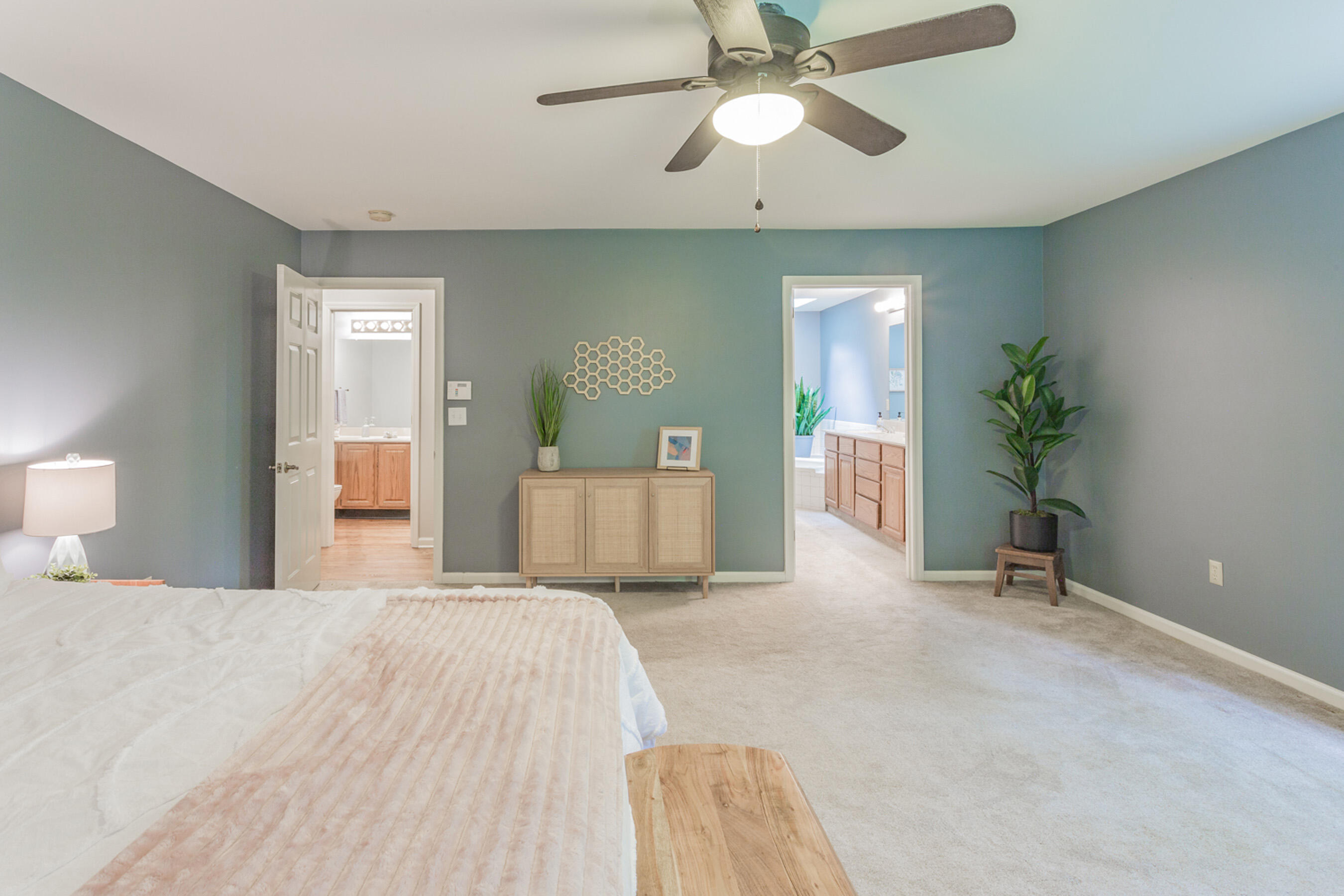 1200 Laurel Springs Way