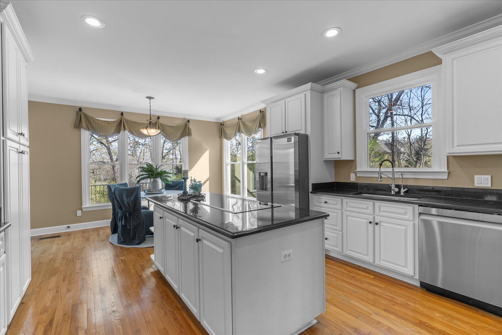 9235 Royal Mountain Drive