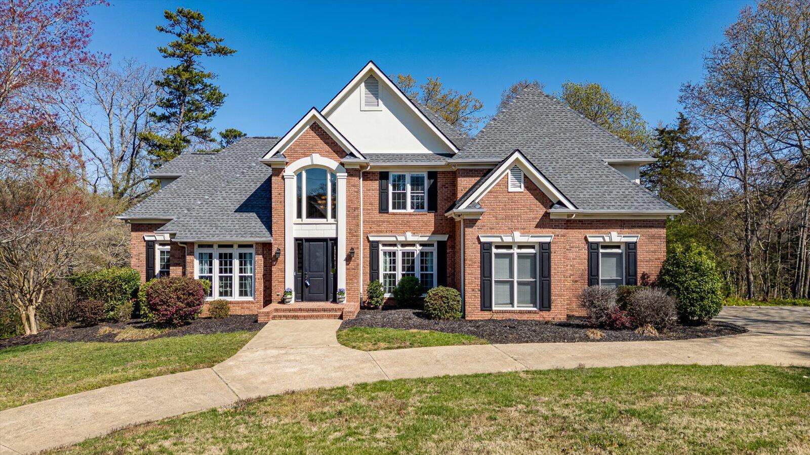 9235 Royal Mountain Drive