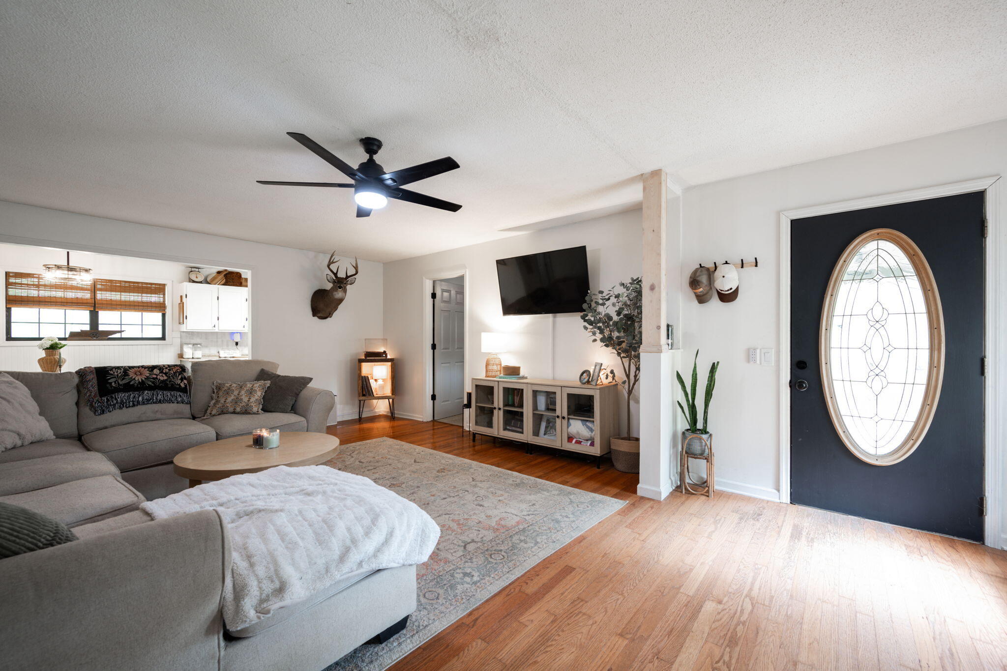 1002 Crowe Circle