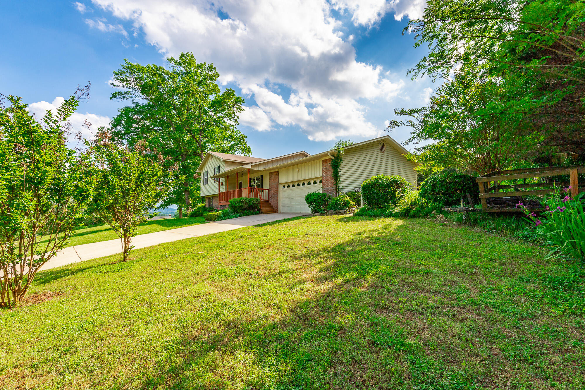 255 Melissa Dawn Drive