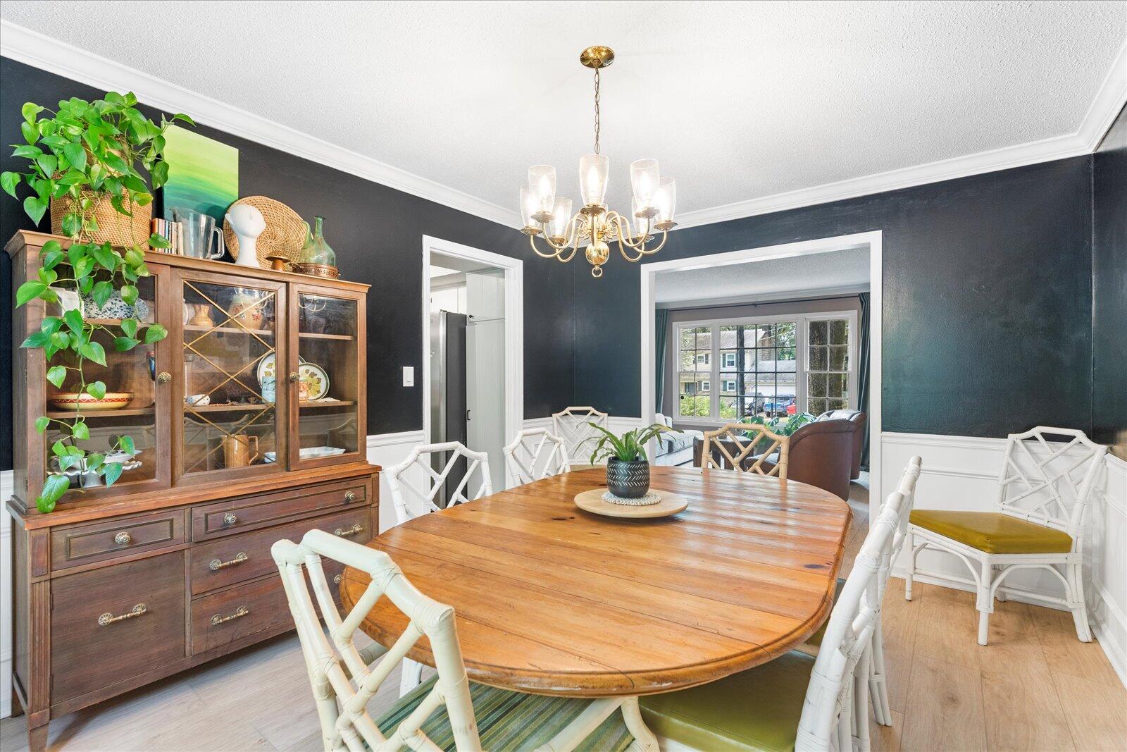 6415 Lake Meadows Drive