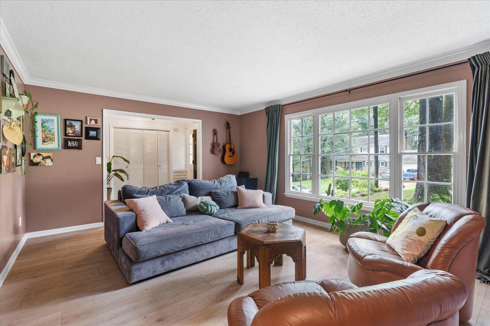 6415 Lake Meadows Drive