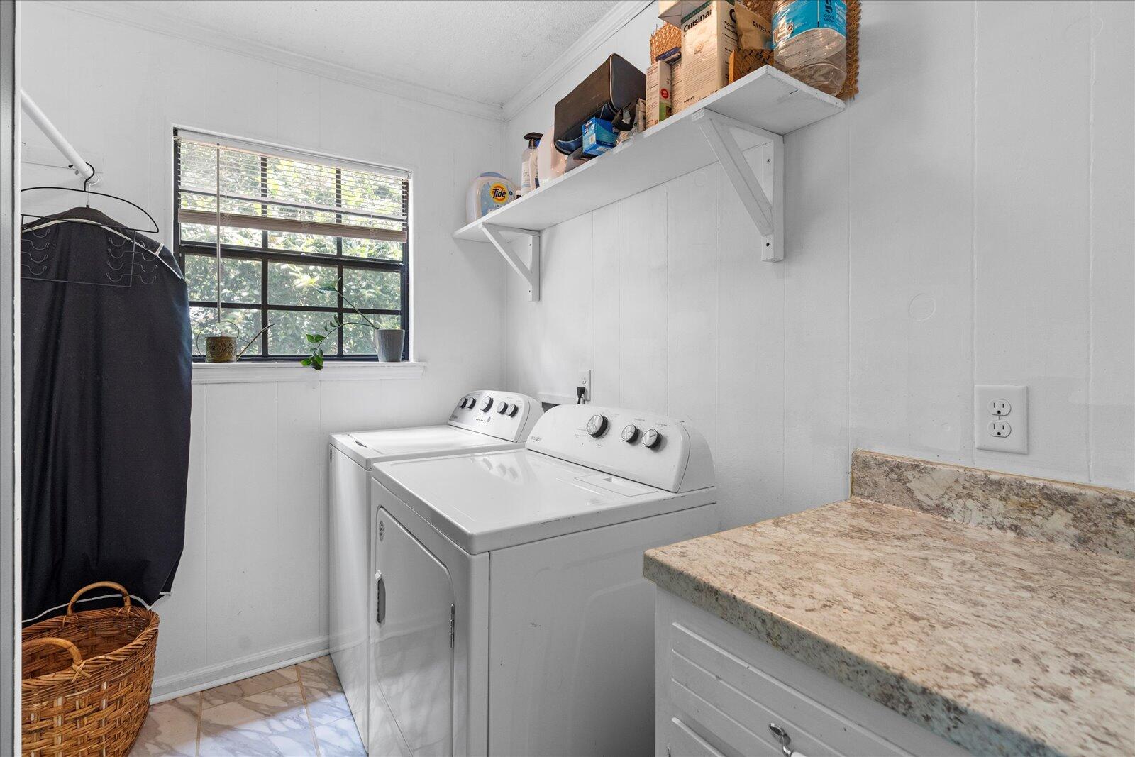 6415 Lake Meadows Drive