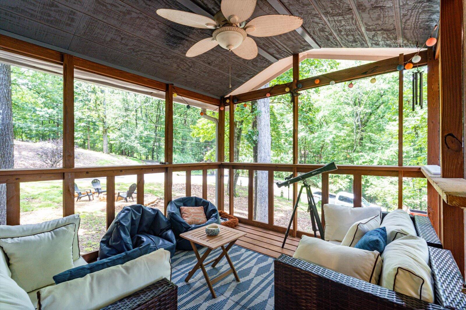 6415 Lake Meadows Drive