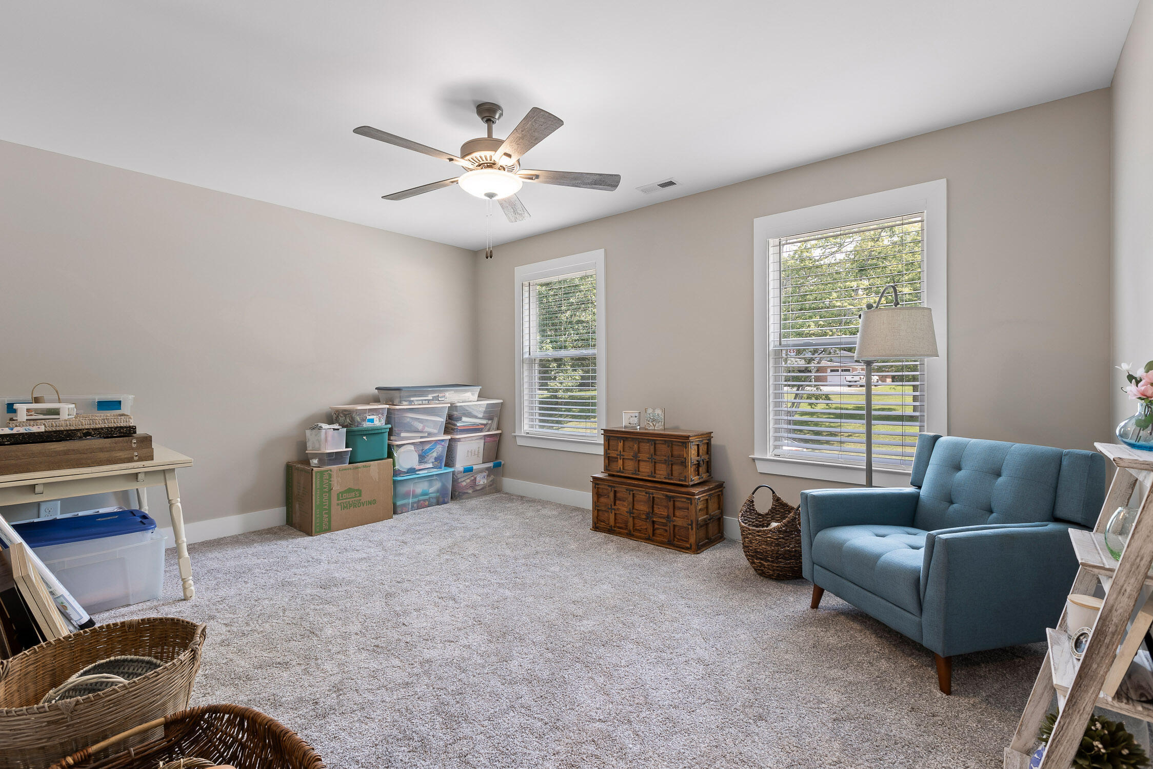 2013 Charles Street NE