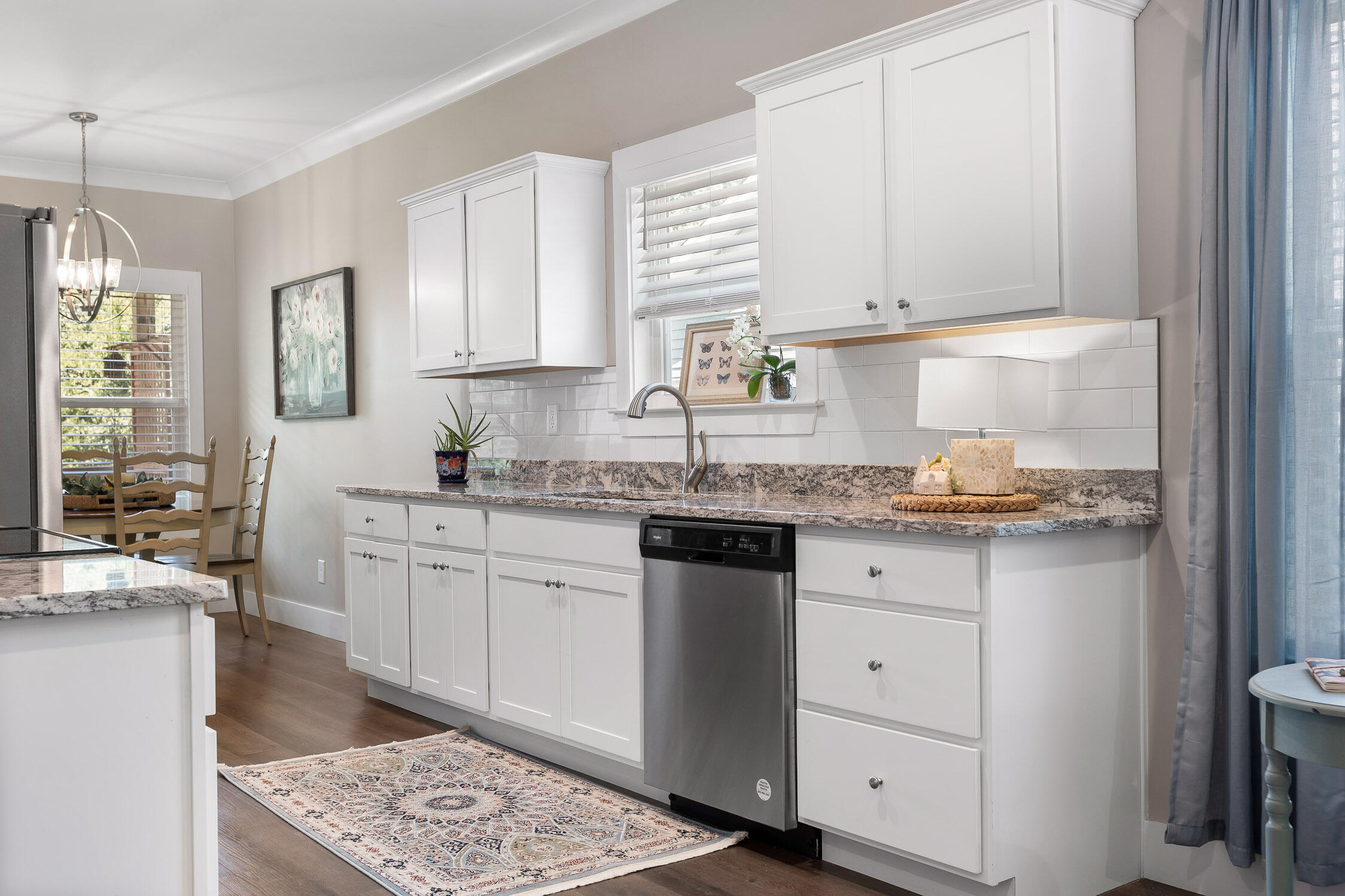 2013 Charles Street NE