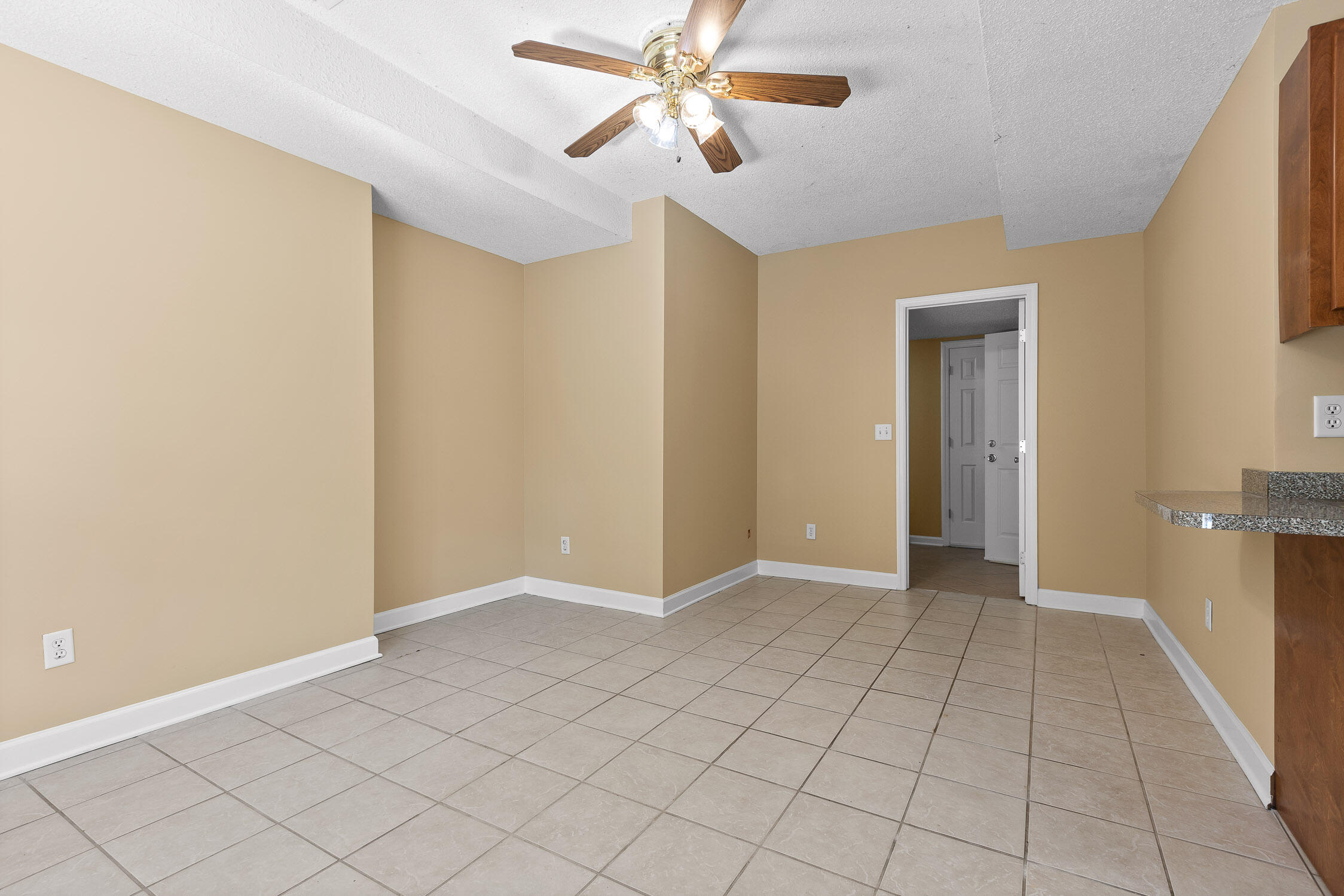 2508 Lake Dweller Lane