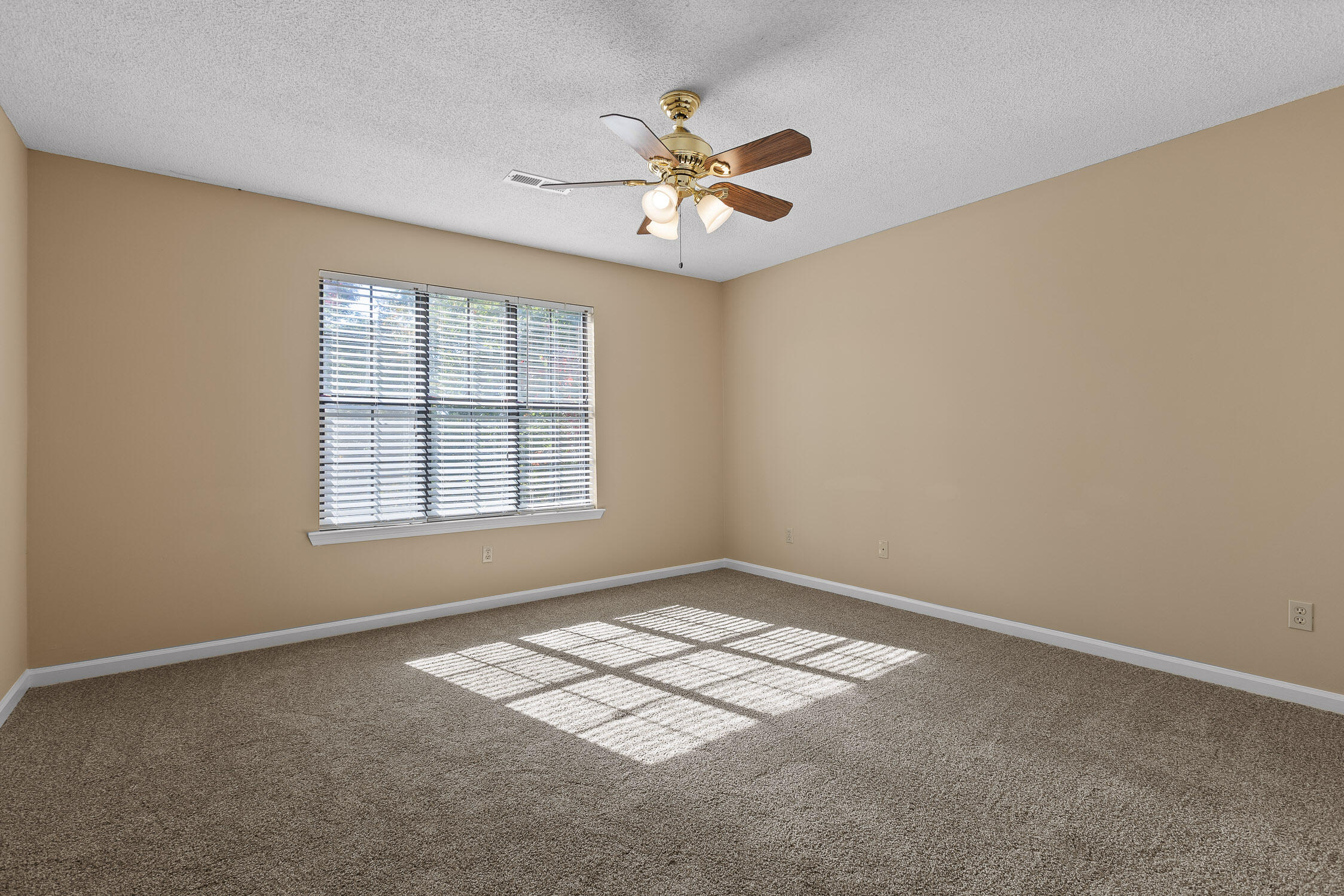 2508 Lake Dweller Lane