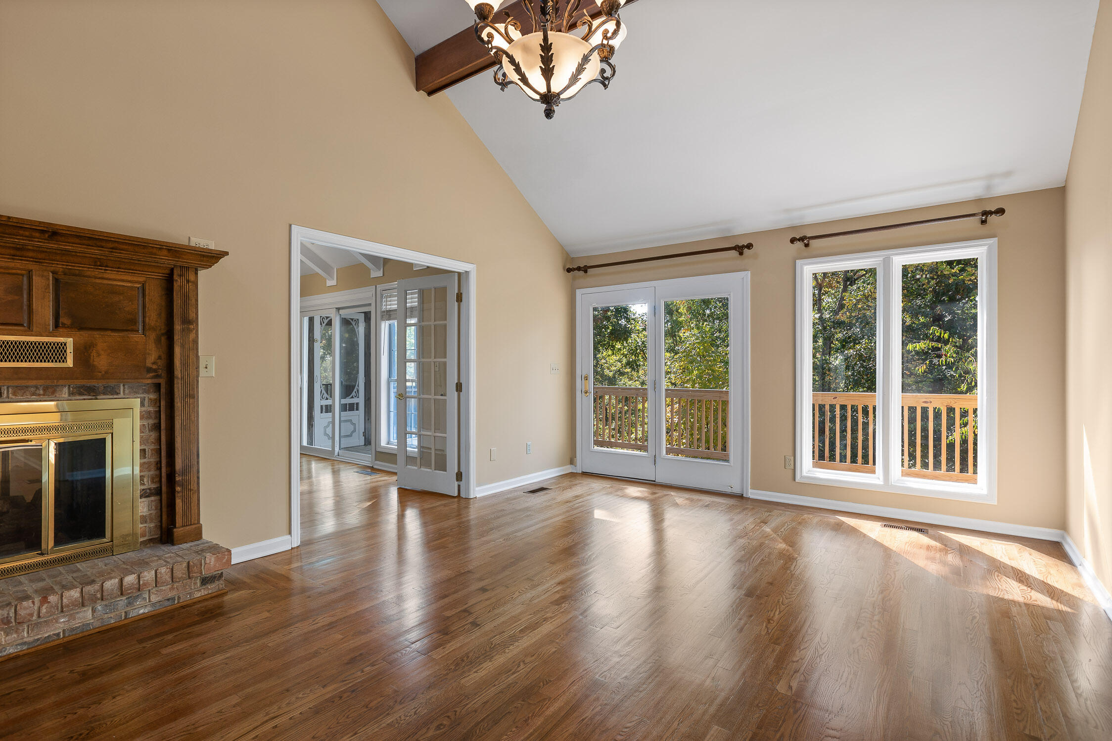 2508 Lake Dweller Lane