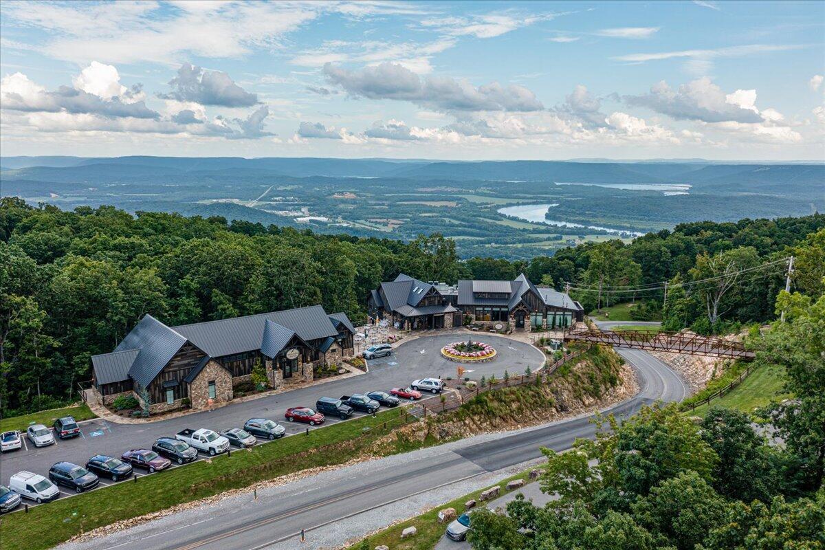 0 High Point Lane, 182b