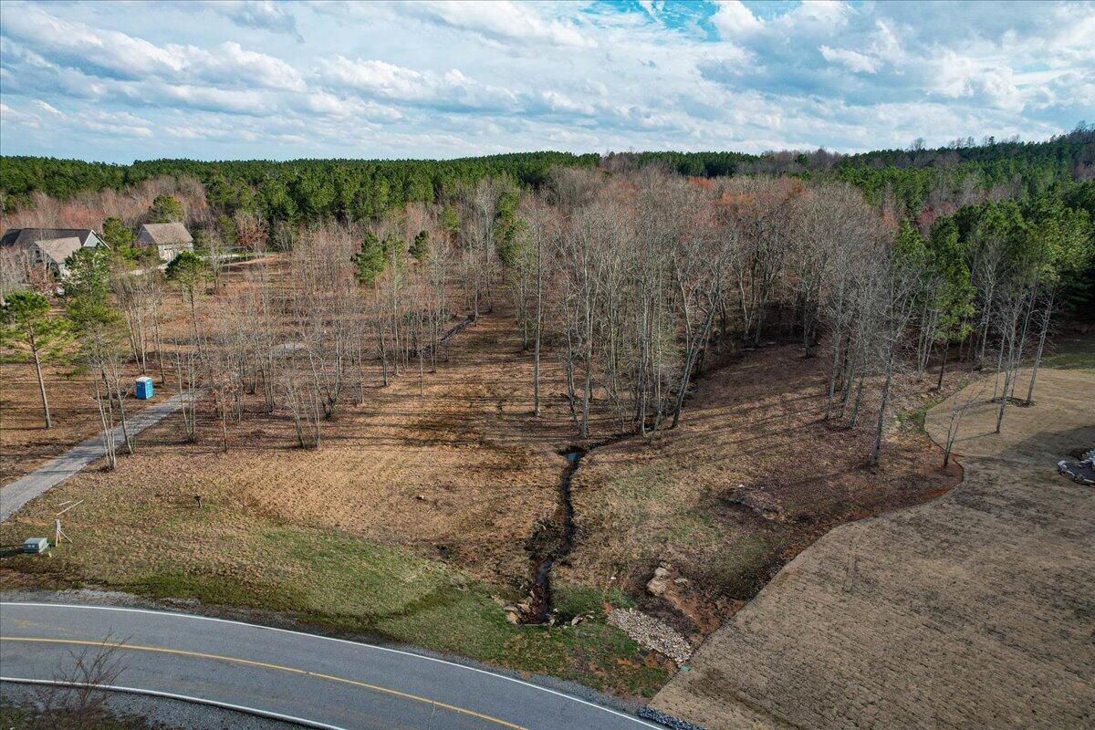 0 High Point Lane, 182b