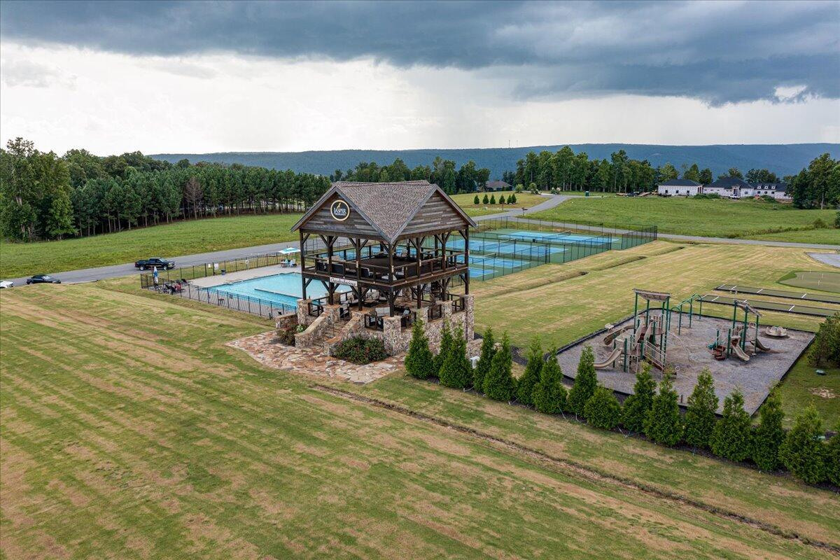 0 High Point Lane, 182b