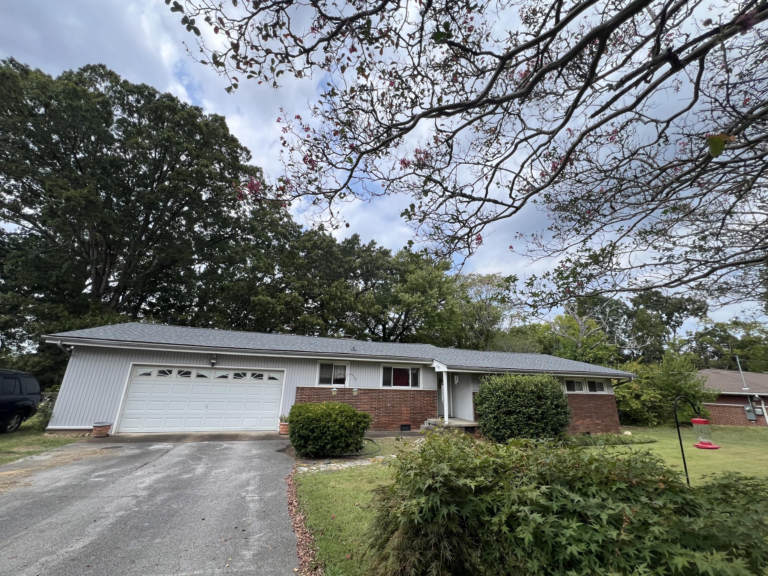 4511 Murray Hills Drive