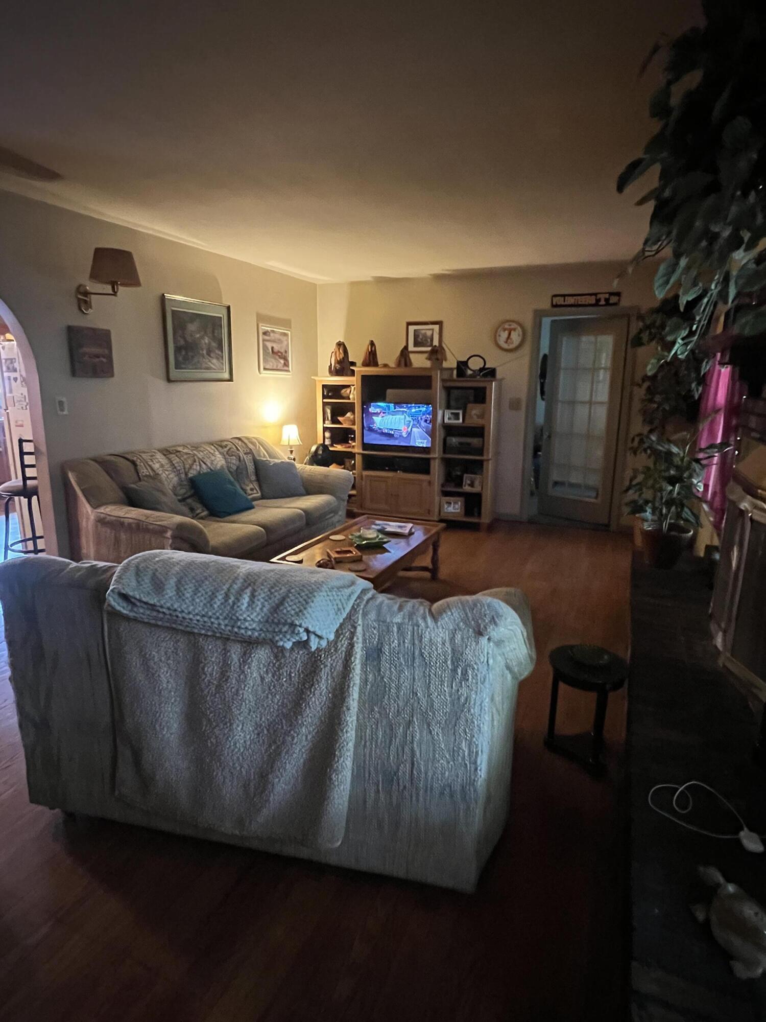 4511 Murray Hills Drive