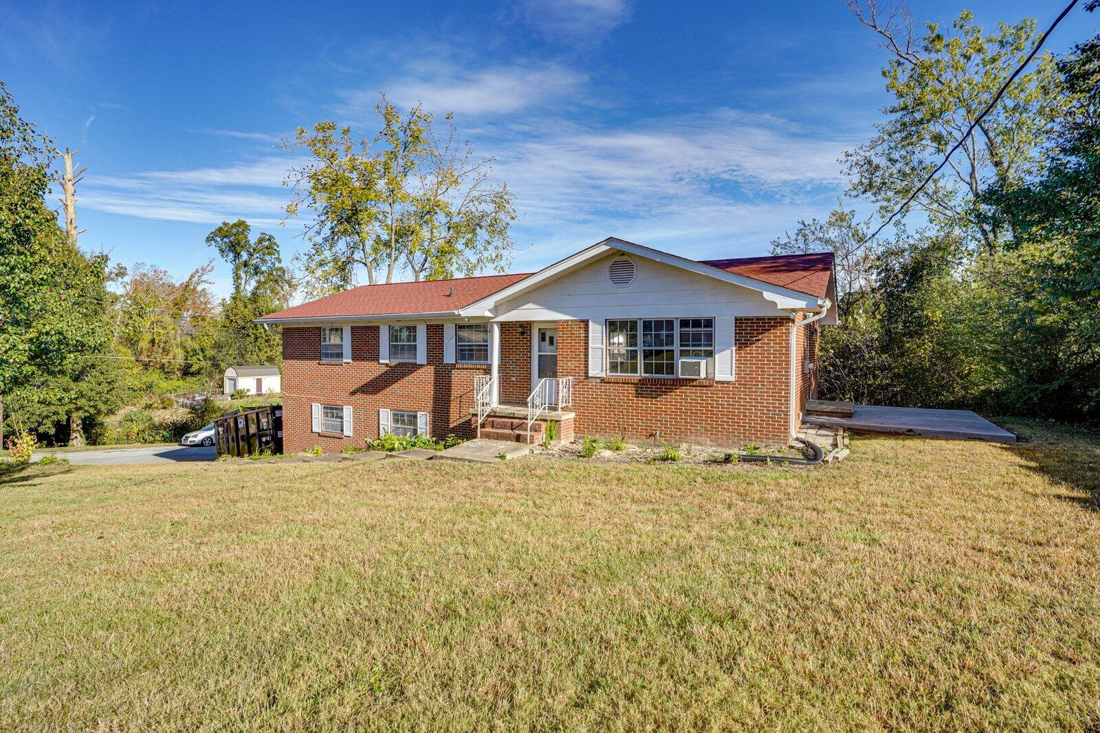 2301 Arroyo Drive