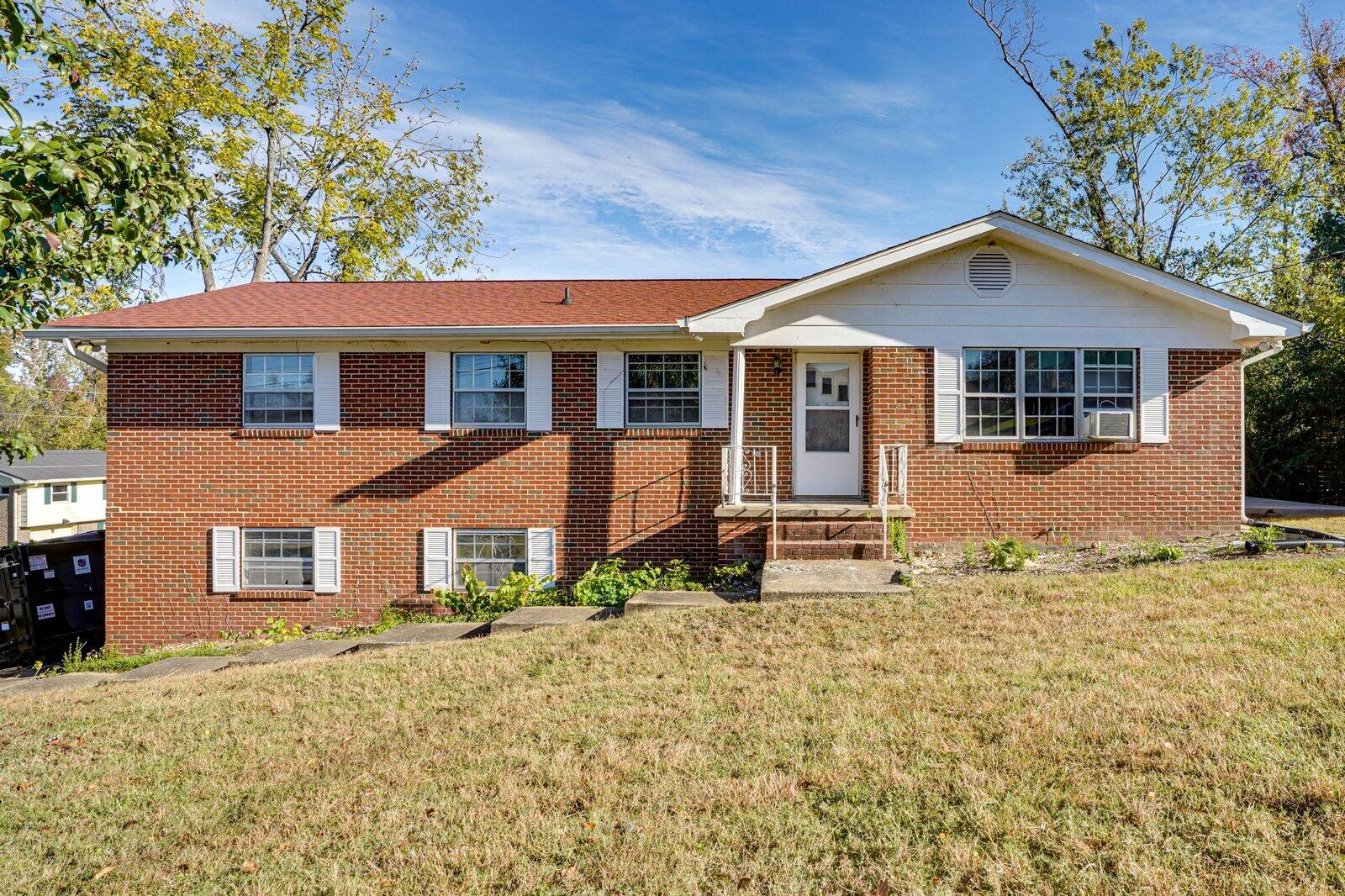 2301 Arroyo Drive
