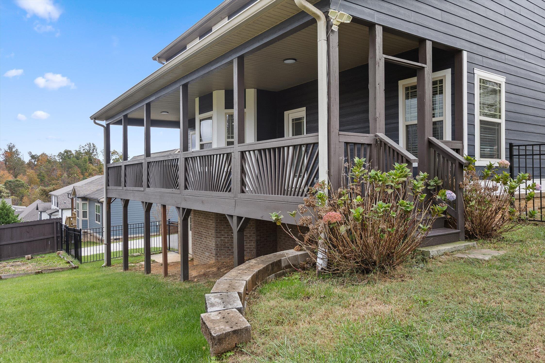 7969 Burgundy Circle