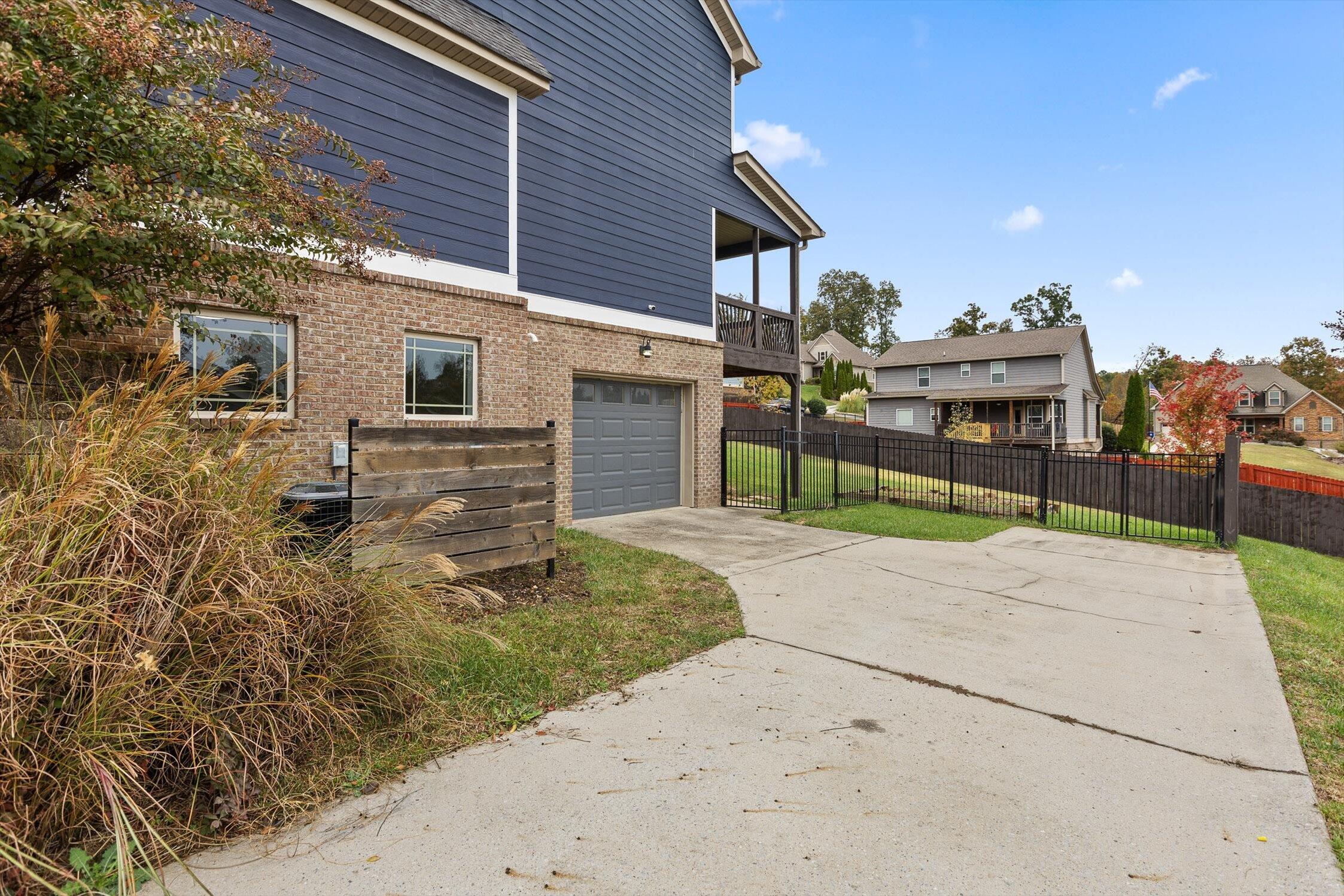 7969 Burgundy Circle