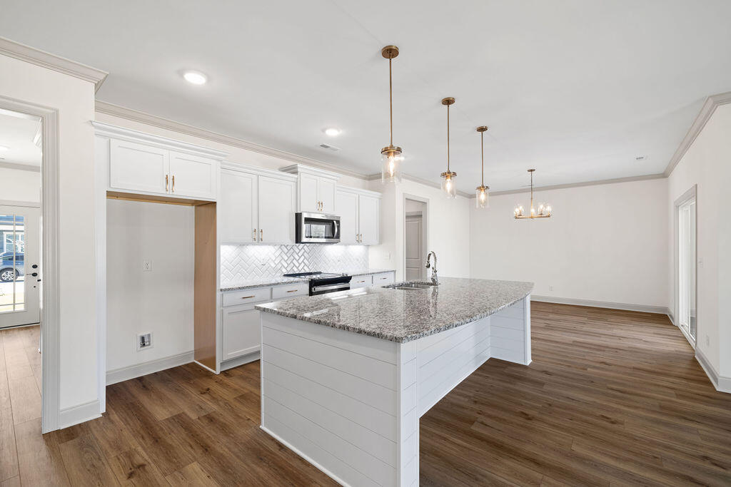 515 Winchester Drive, 56