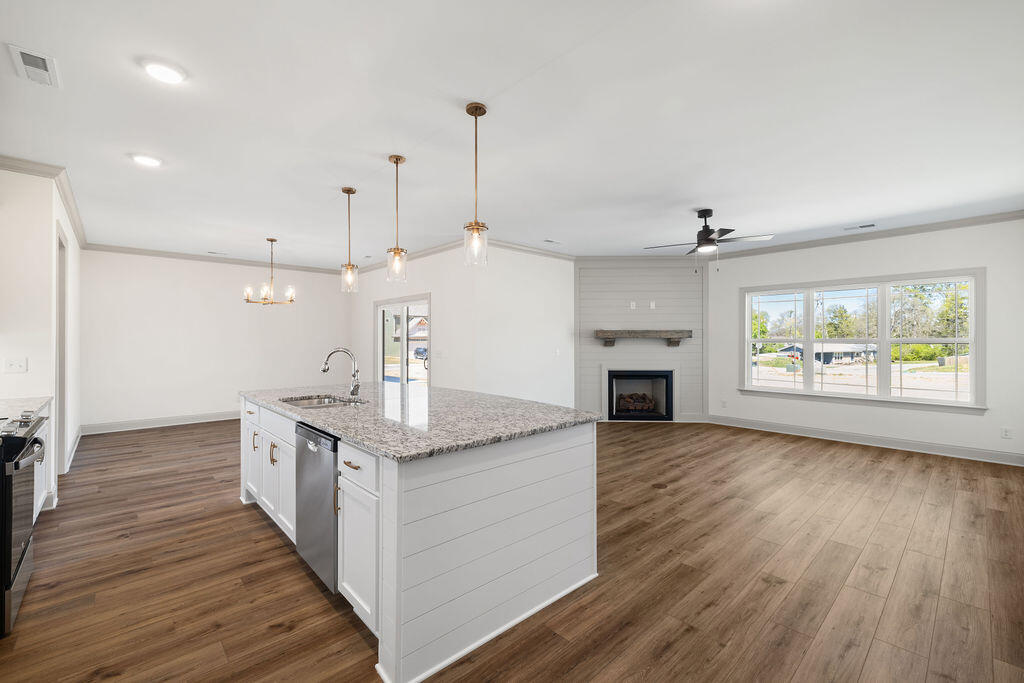 515 Winchester Drive, 56