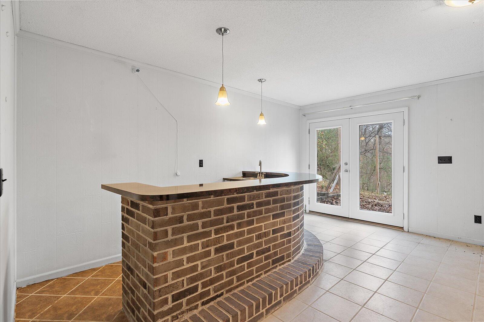 1619 Starboard Drive