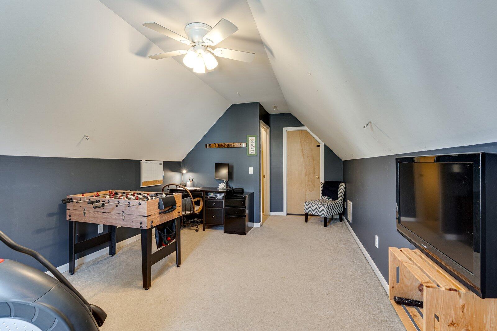 5864 Crooked Creek Drive