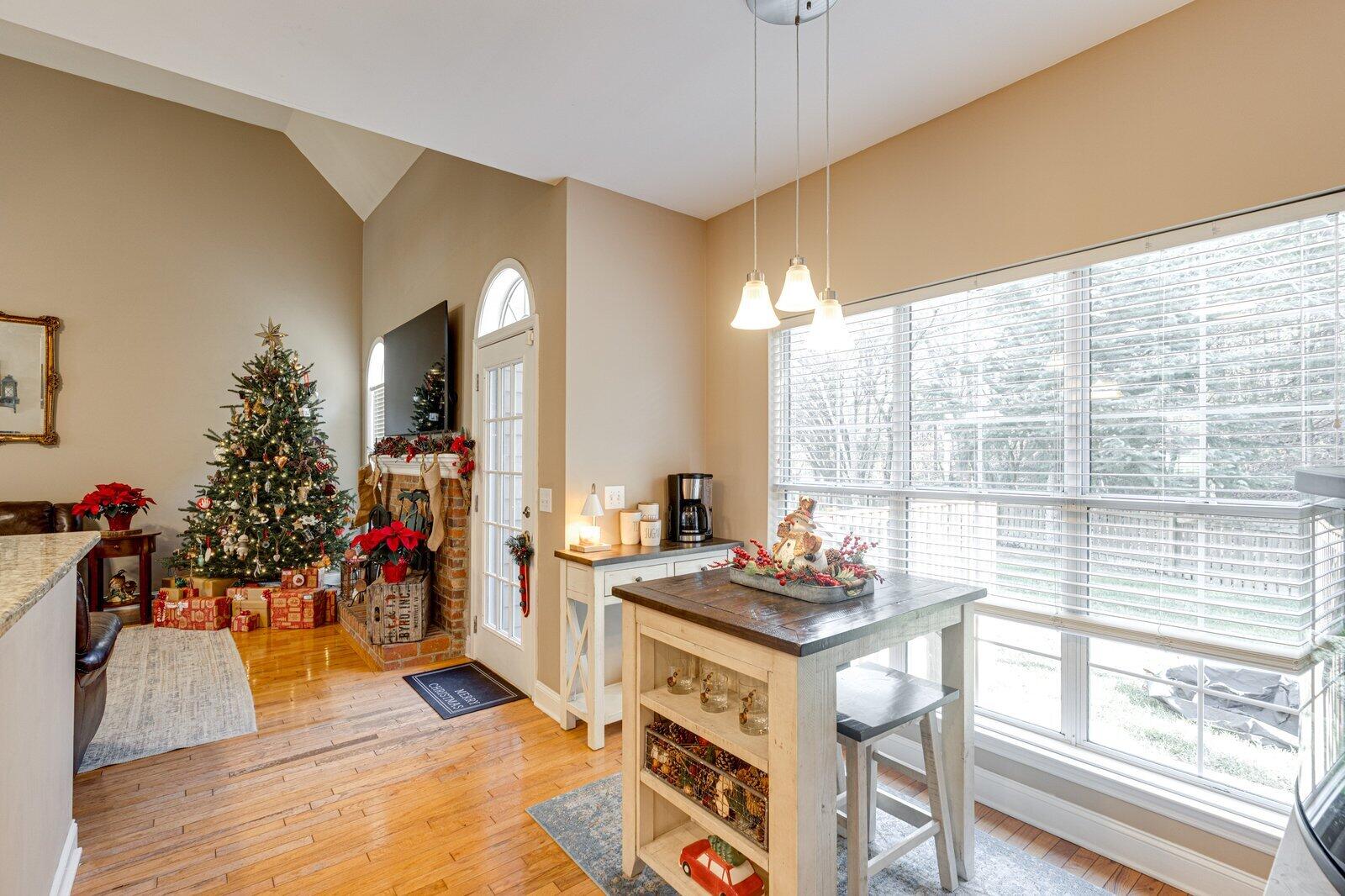 5864 Crooked Creek Drive