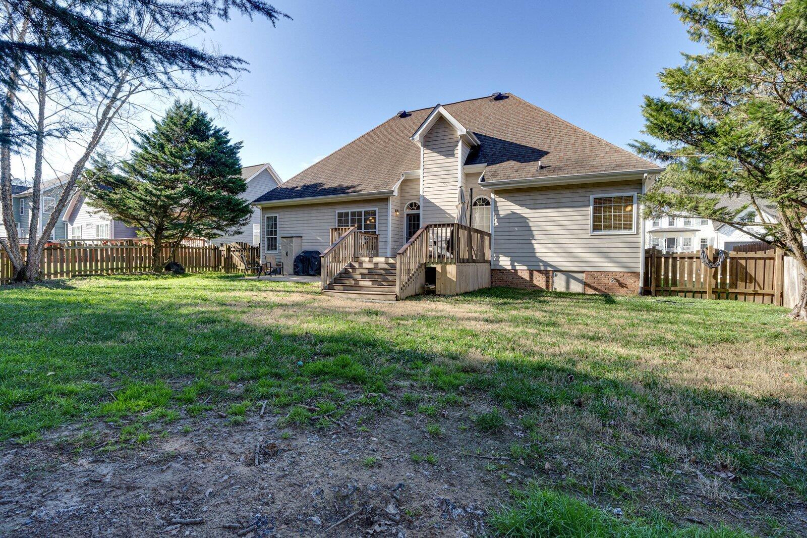 5864 Crooked Creek Drive