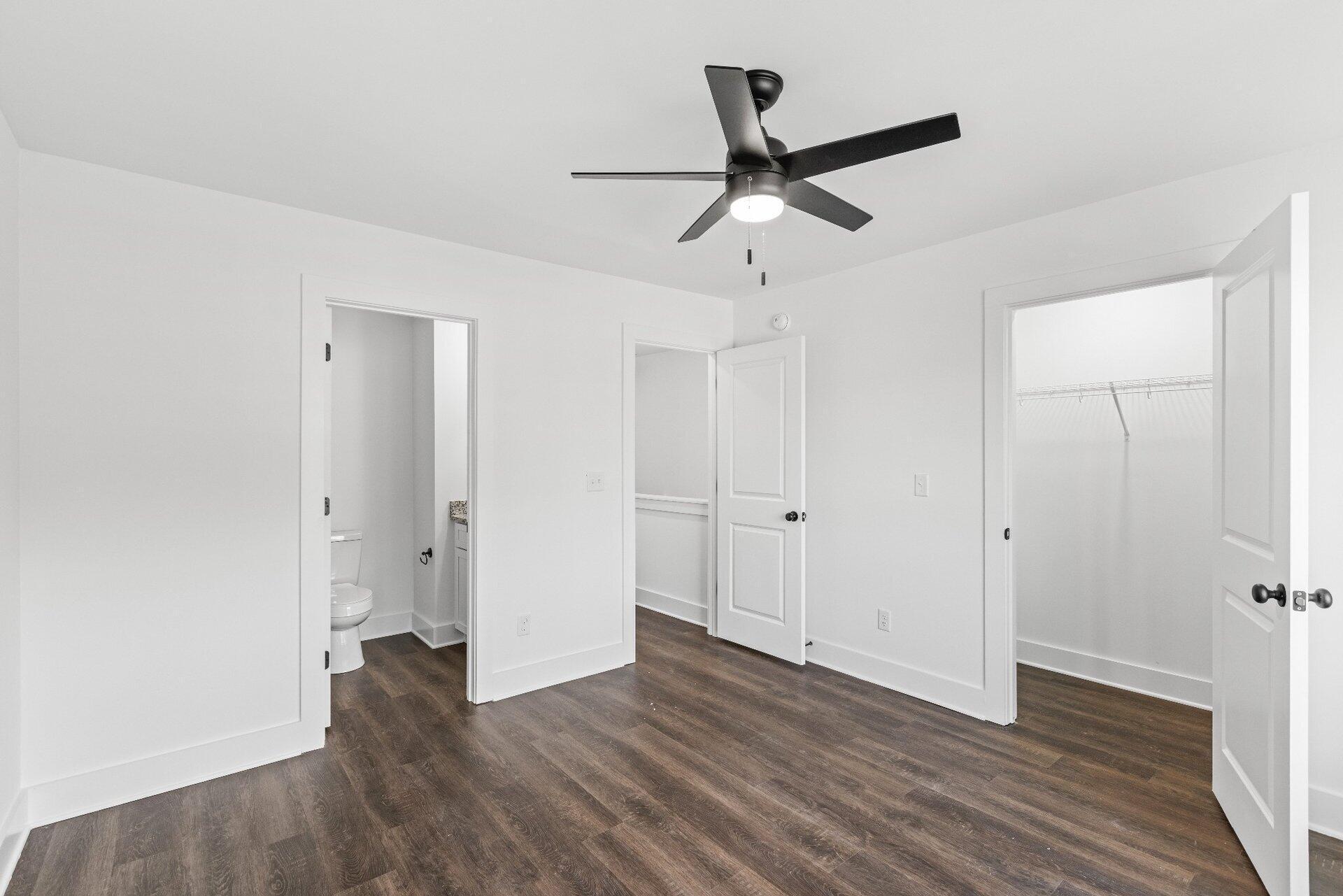 38 & 42 E Avenue