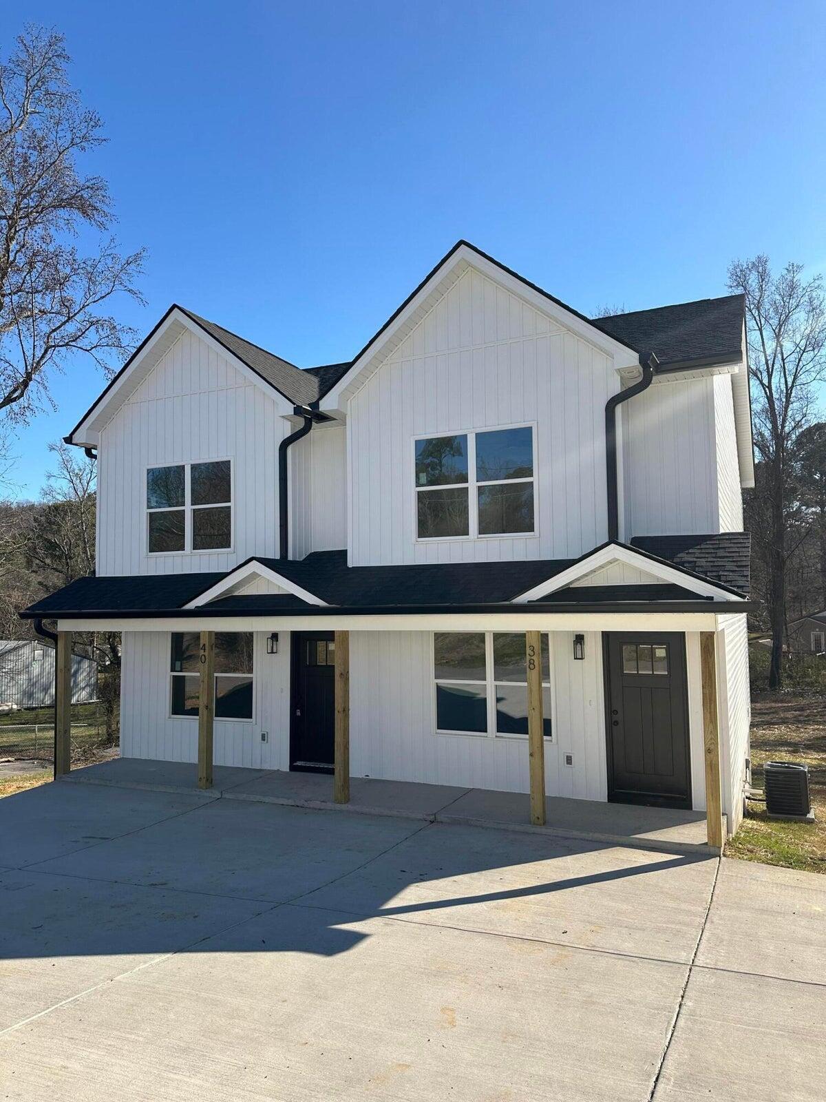 38 & 42 E Avenue