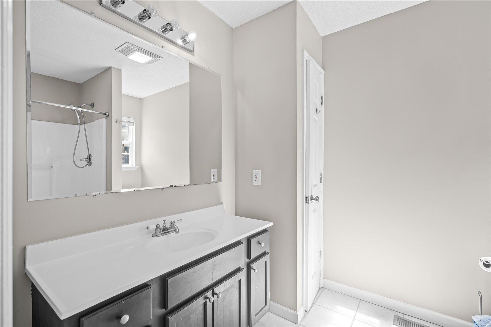 3537 Foster Mill Drive, LaFayette