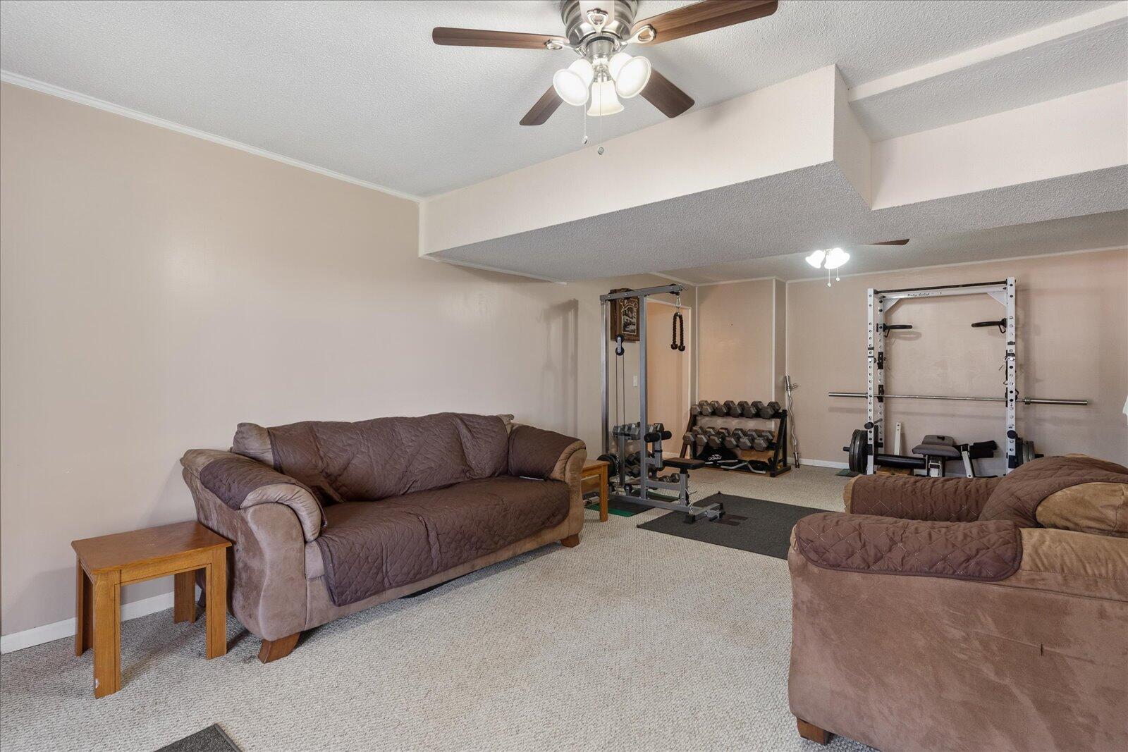 1819 Pine Needles Trail