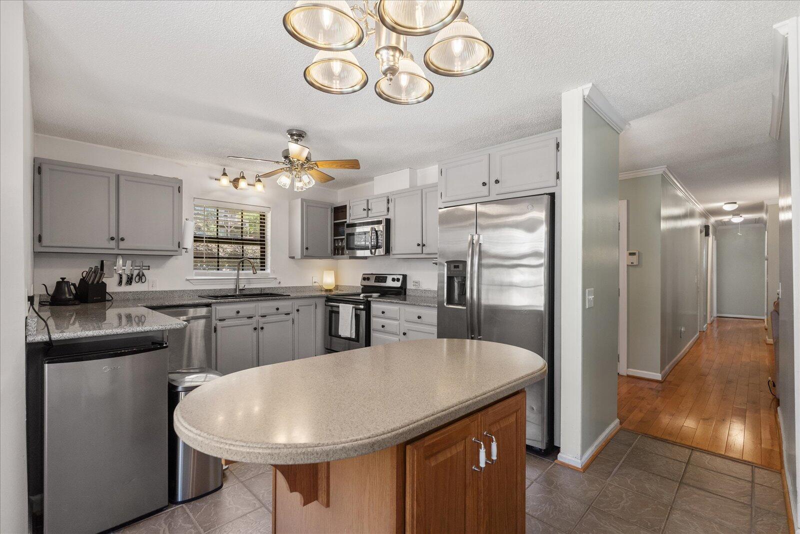 1819 Pine Needles Trail