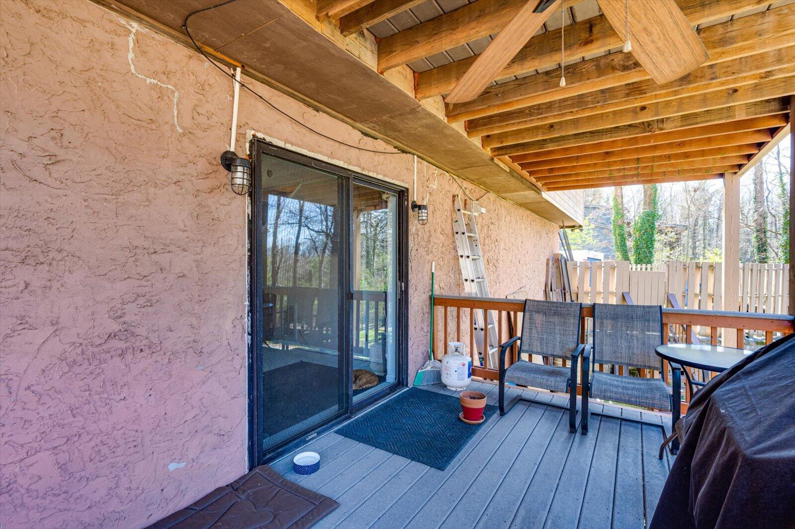 1819 Pine Needles Trail