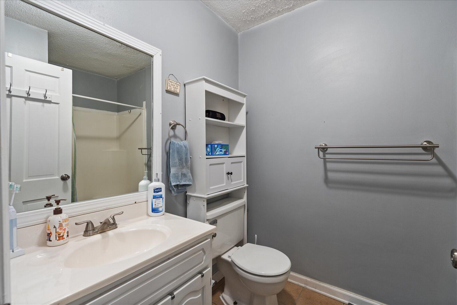 1819 Pine Needles Trail