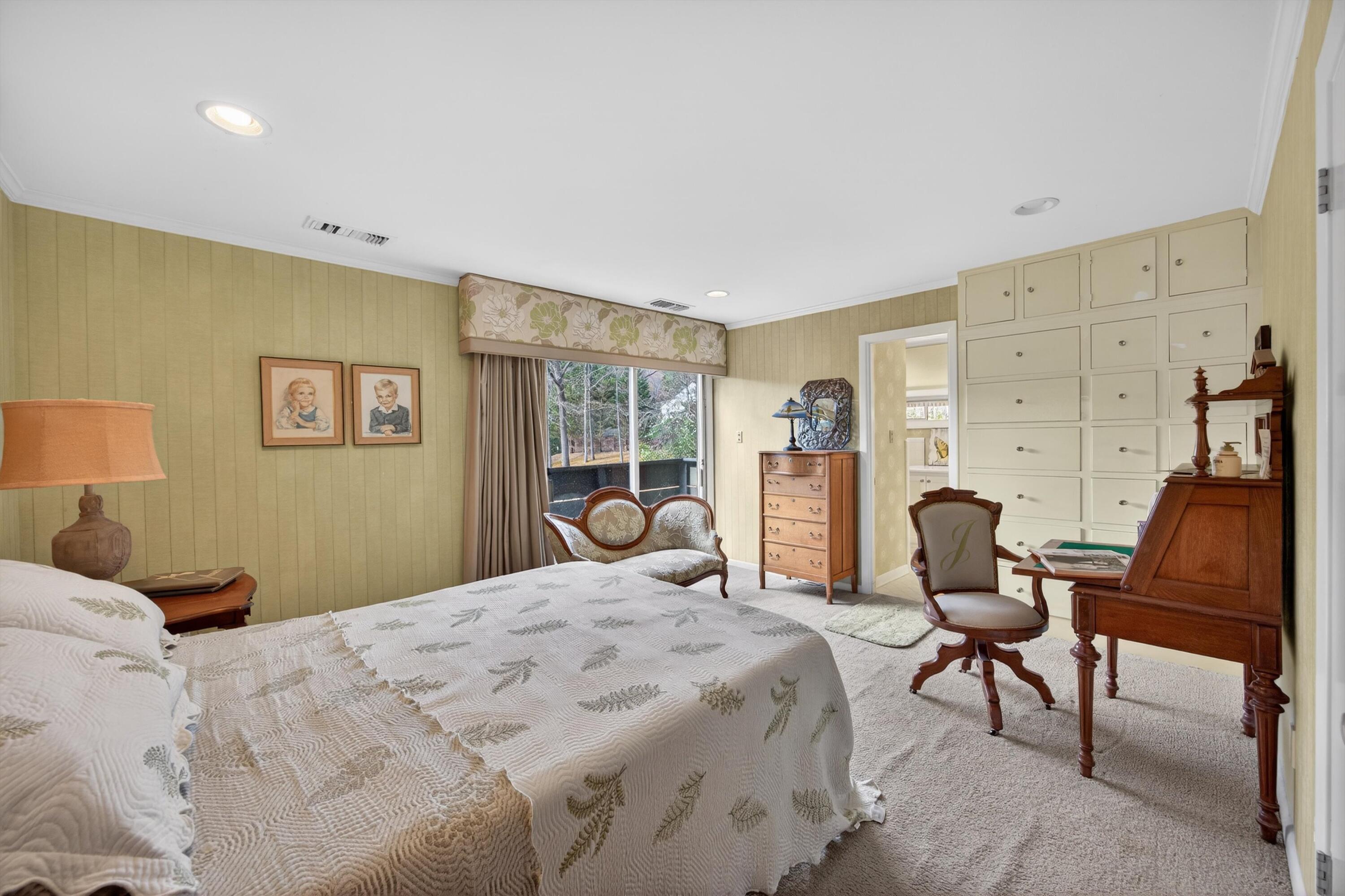 1301 Swann Drive