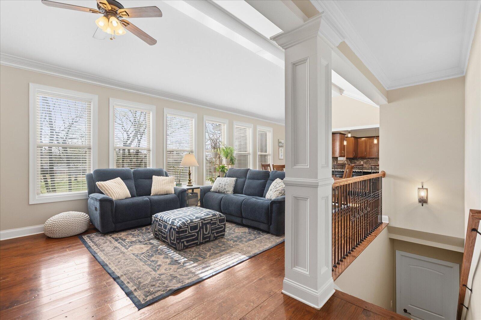 2322 Gale Lane