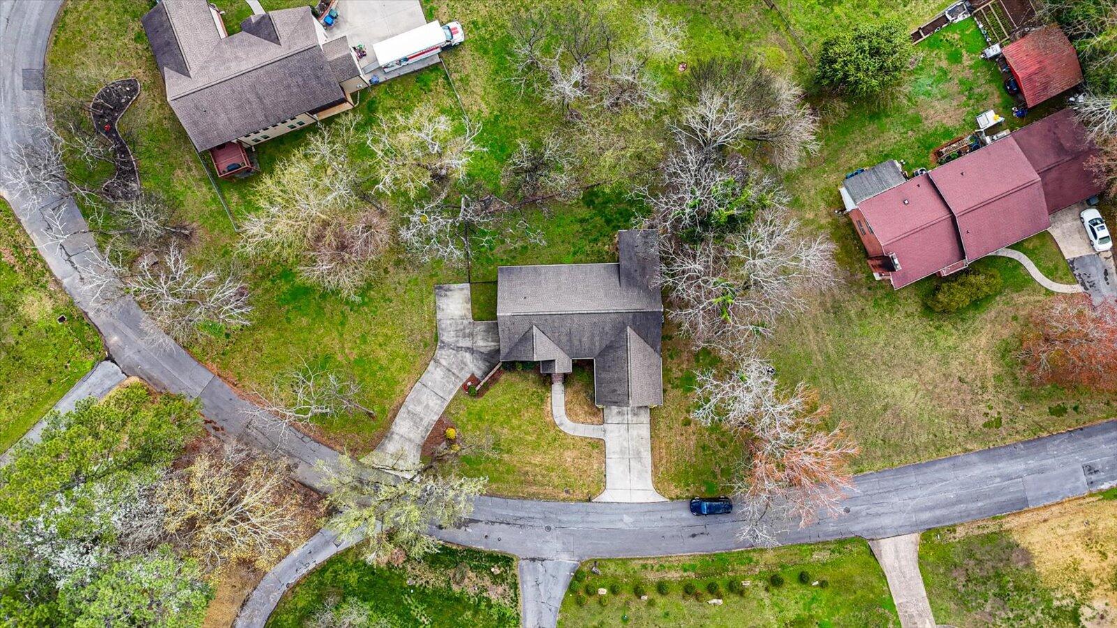 2322 Gale Lane