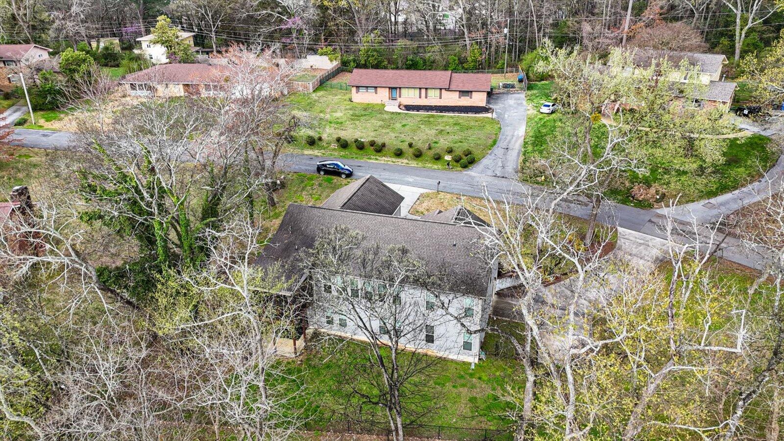 2322 Gale Lane