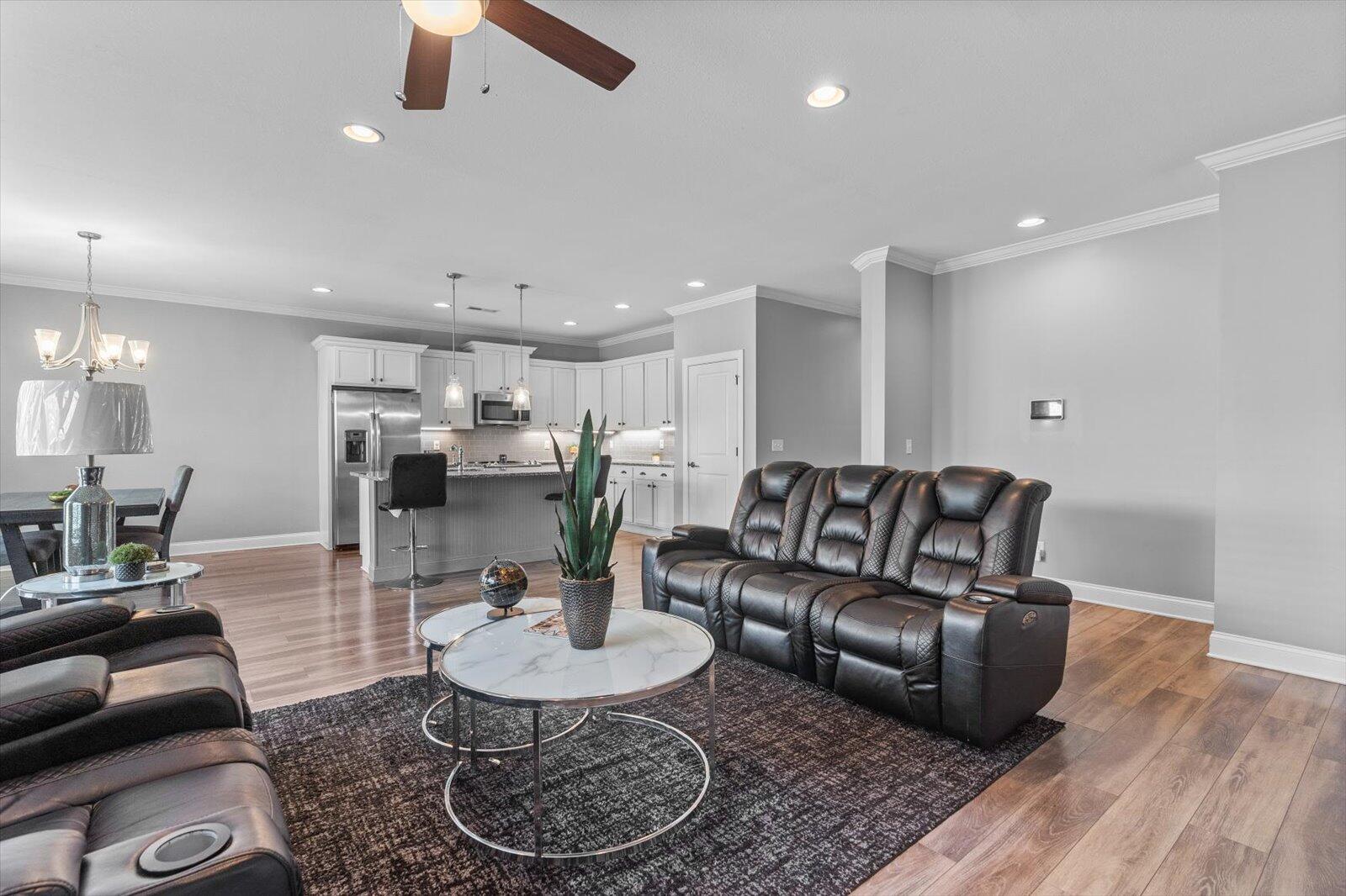10211 Stellata Lane