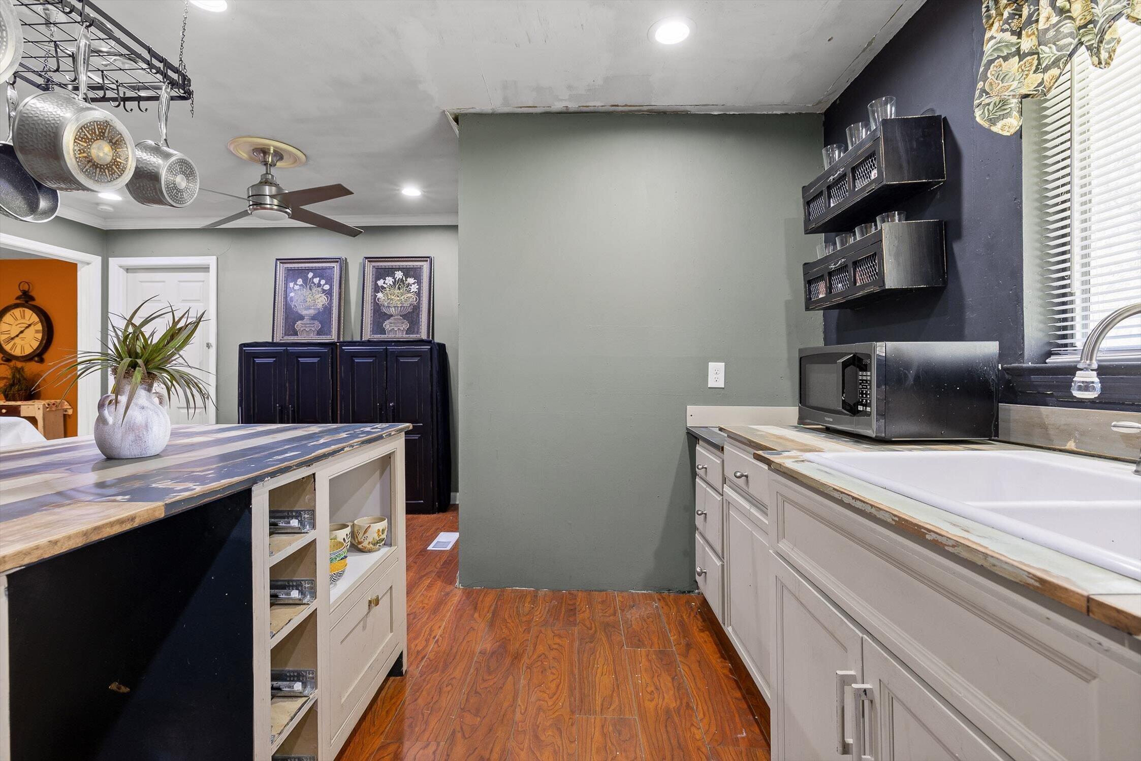 7401 Old Cleveland Pike
